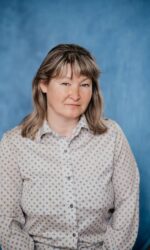 Шмидт Светлана Борисовна — Уборщик служебных помещений